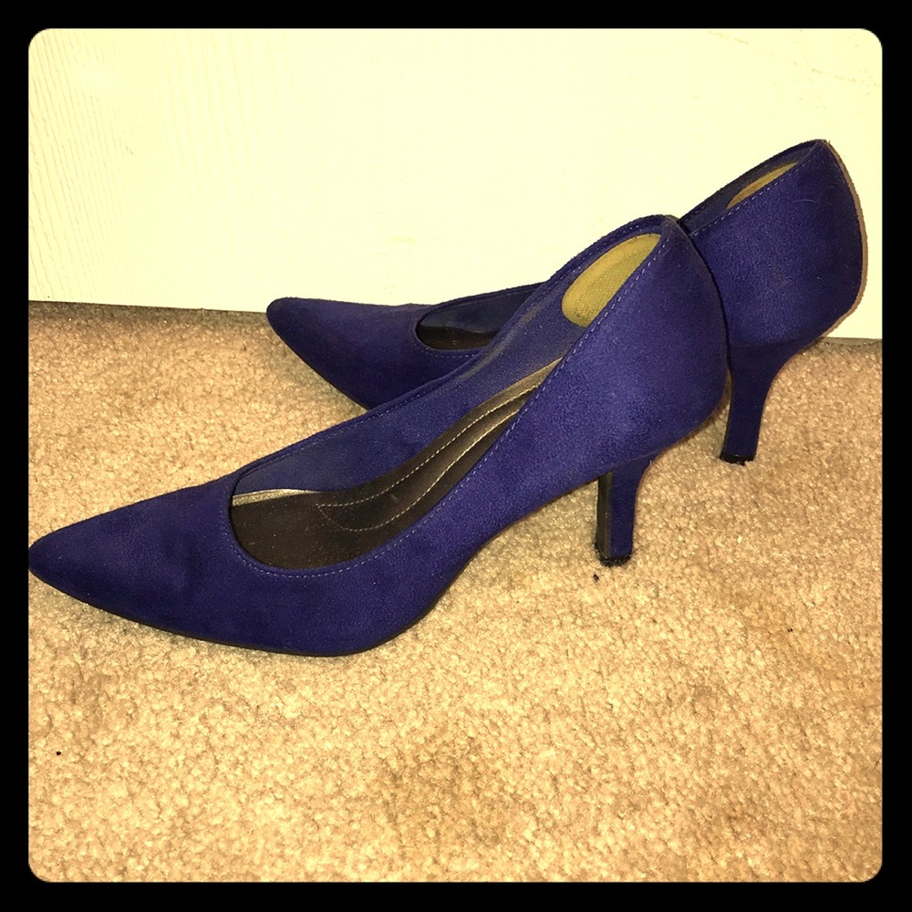 Blue heels